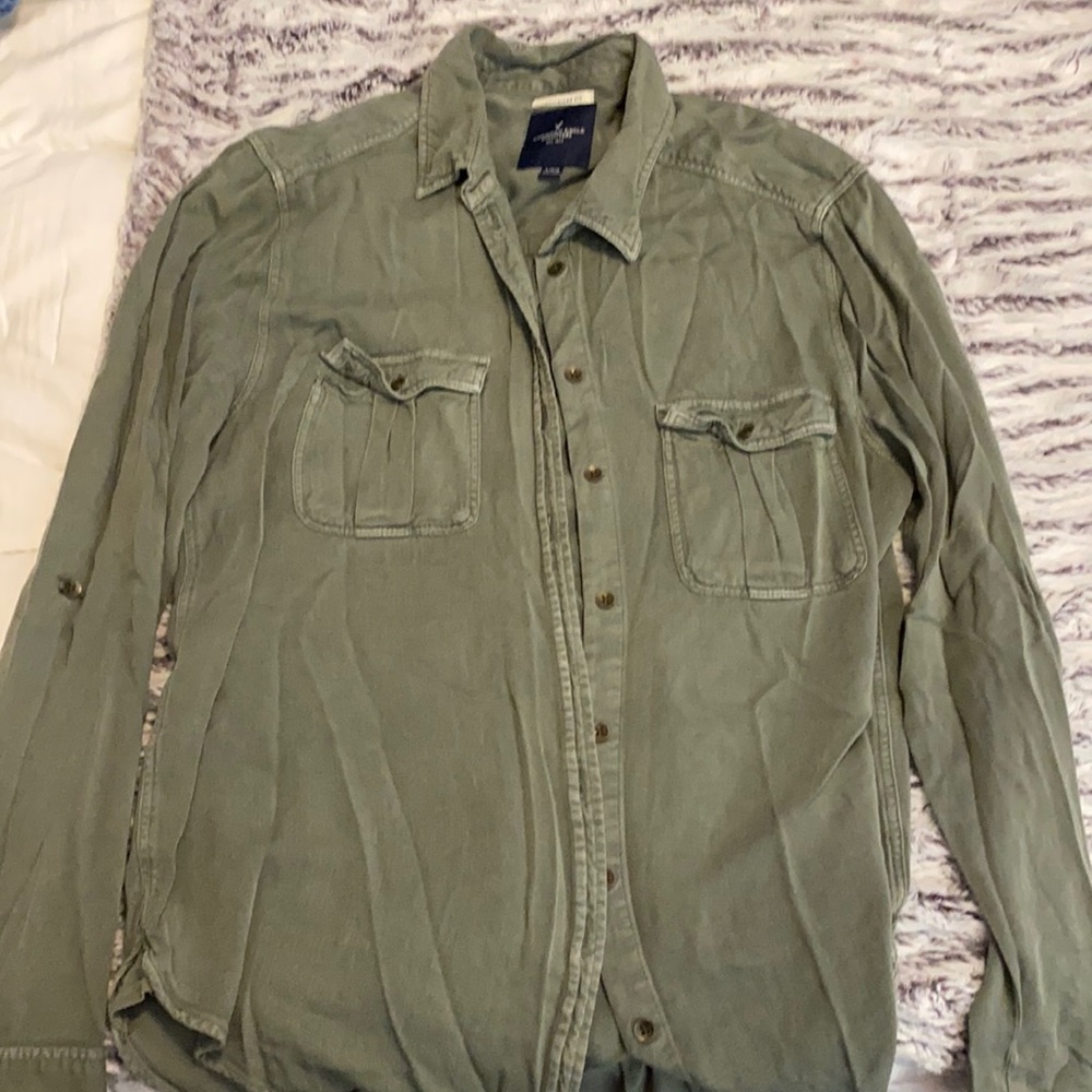 Boyfriend fit American eagle top